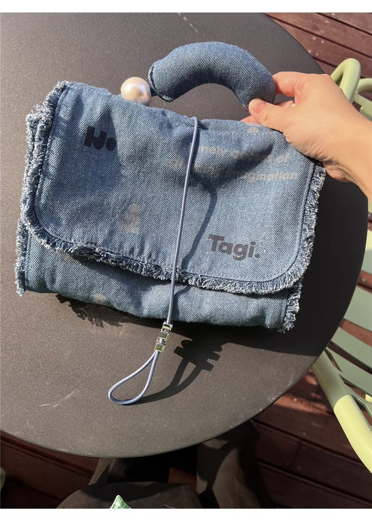 Tagi.Hadou Chicken Rolls Aufbewahrung, süße Make-up-Tasche, tragbare Handtasche mit großer Kapazität_voghion.com