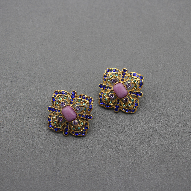 Middeleeuwse terugkeer stijl Tsjechische kristal lange trui ketting retro mode reïncarnatie ketting nieuwe Chinese stijl blauwe klavertje vier_voghion.com