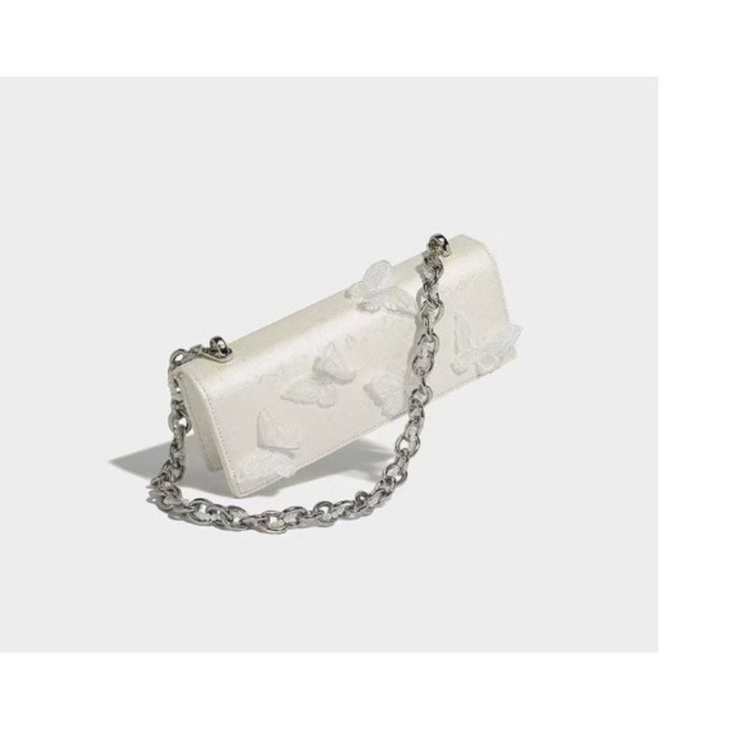 Borsa a tracolla in pelle con farfalla sottobraccio, versatile, casual, quotidiana, semplice, personalizzata._voghion.com
