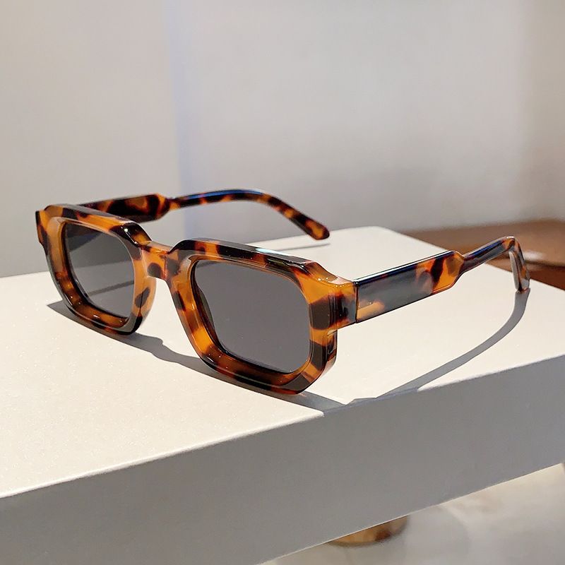 New Best-selling Square Small Frame Fashionable Sunglasses, Simple And High-end, UV Resistant Sunglasses_voghion.com
