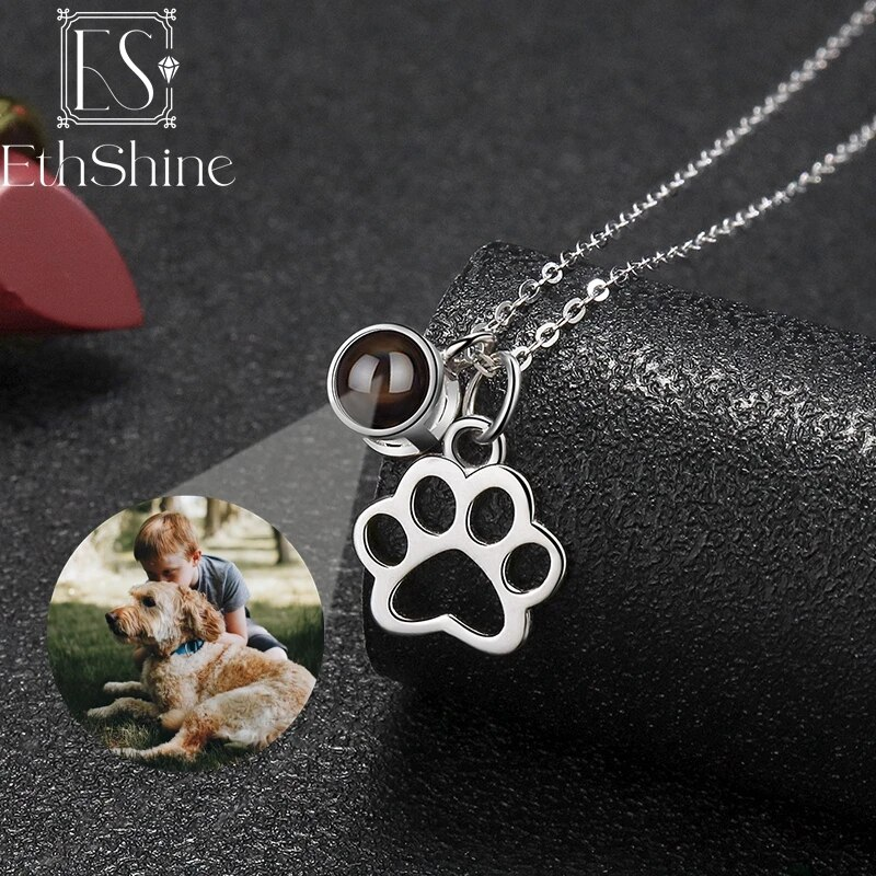Collana con proiezione fotografica "Ti amo" Collana con ciondolo con memoria in 100 lingue_voghion.com