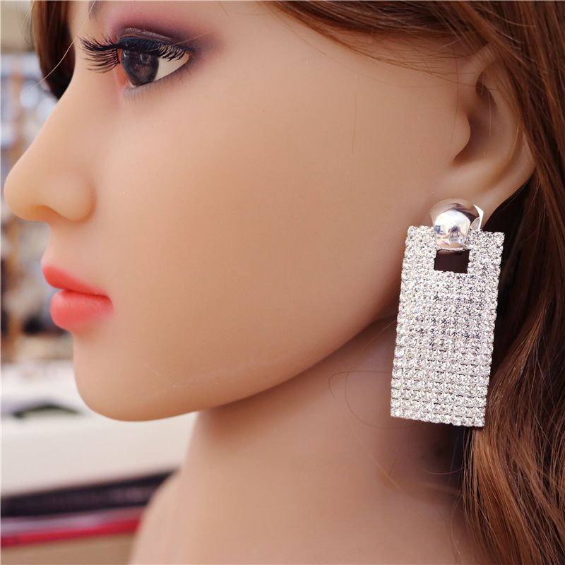 Nuovi orecchini quadrati con catena a griffe lunga e diamanti d'acqua, Yiwu, piccoli gioielli_voghion.com