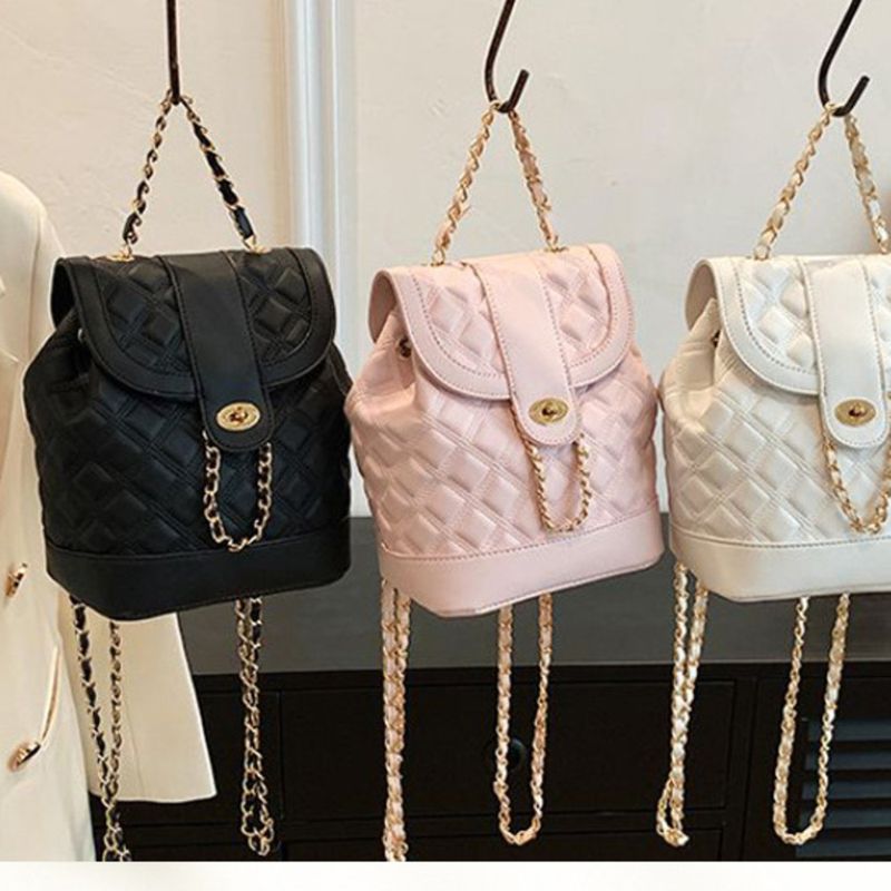 2024 new trendy bag, women's diamond grid chain commuting niche high-end backpack, buckle bag_voghion.com