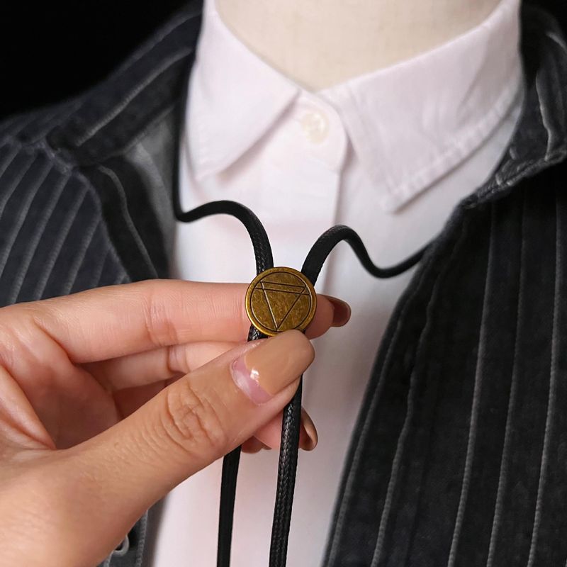 Cravatta piccola da uomo, nuova maglietta semplice, collana, retro verde antico regolabile, cravatta a farfalla in corda_voghion.com