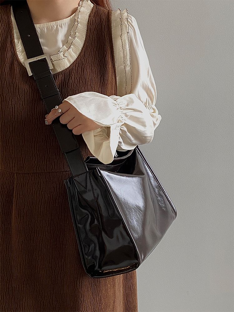 Tracolla larga in cera d'olio, tracolla singola per spostamenti semplici, nuova grande capacità, struttura versatile, borsa tote in morbida pelle,_voghion.com