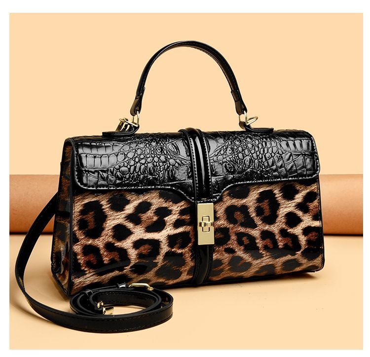 Nuova borsa da donna in pelle verniciata, a tracolla, con motivo coccodrillo_voghion.com