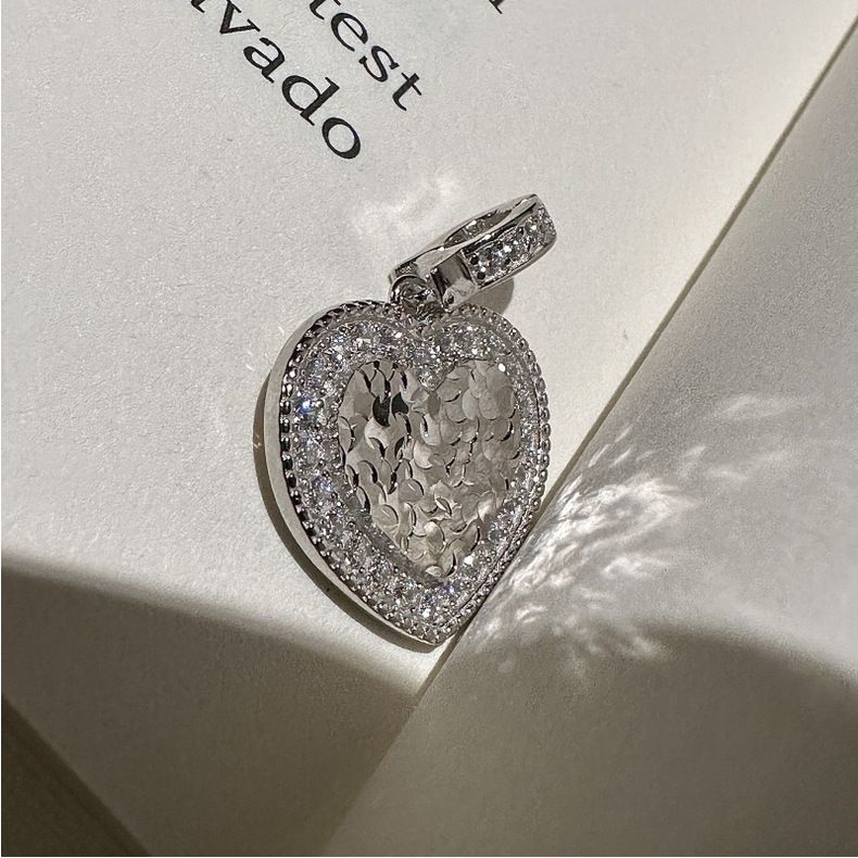 S925 Sterling Silver Crushed Ice Ice Love Pendant Medieval Vintage Niche Design Light Jewelry Simple Heart Pendant_voghion.com
