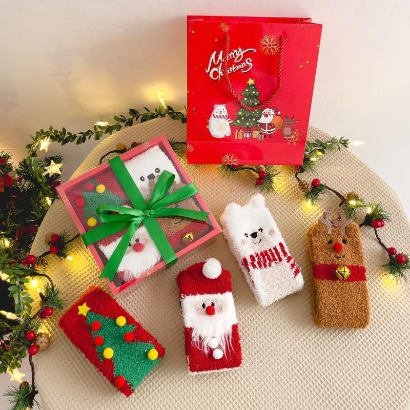 Calzini regalo di Natale per bambini, calzini da notte in cartone animato con pavimento caldo ispessito in peluche corallo autunnale e invernale, carini_voghion.com