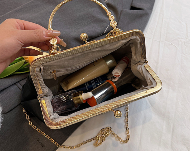 Women's 2023 New Gold Mouth Bag Trendy Fashion Chain One Shoulder Handbag Dinner Bag_voghion.com