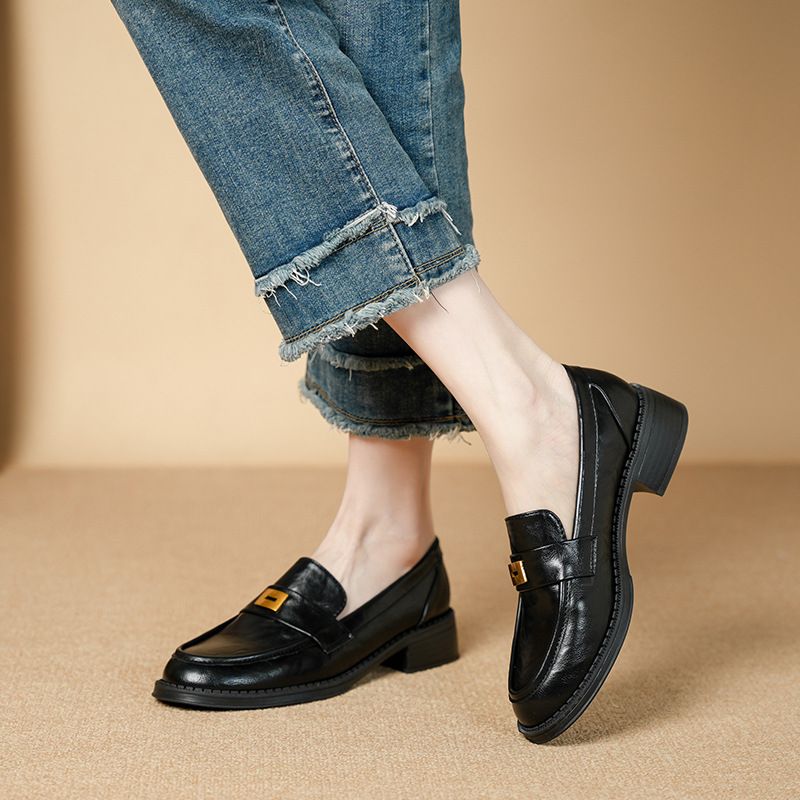 New Round Toe Chunky Heel Slip-On Leather British Style Metal Buckle Soft Sole Loafers Black Women's Shoes_voghion.com