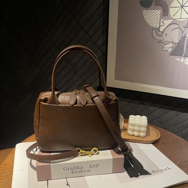 Borsa a mano da donna in pelle conciata al vegetale, borsa quadrata Boston in pelle di vacchetta in stile francese, piccola taglia 2024, nuova tracolla singola_voghion.com