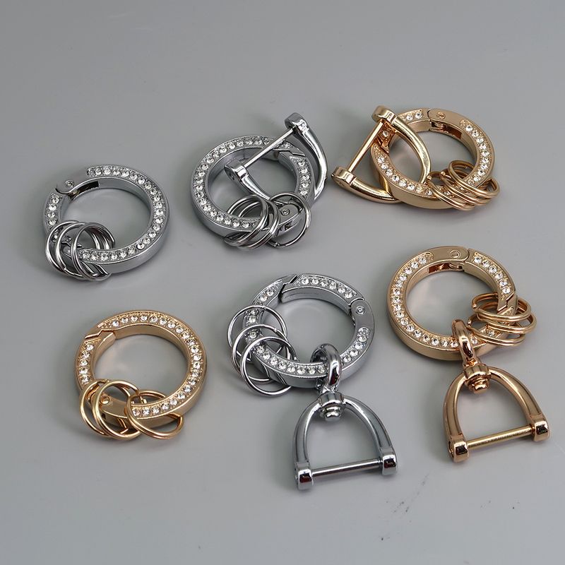 Sleutelhanger met diamant-ingelegde veerring, sleutelhanger van zinklegering met open lus voor auto's_voghion.com