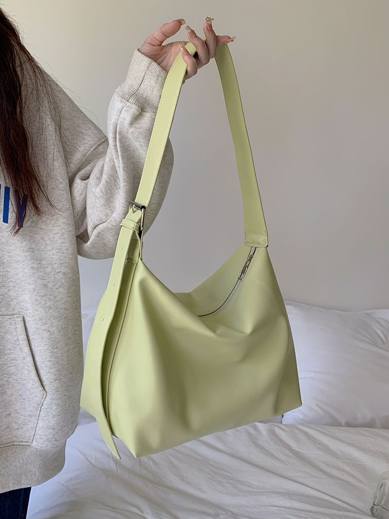 Taschen, Pendler, Freizeit, modische und minimalistische Sommer-Umhängetasche für Mädchen mit großem Fassungsvermögen für berufstätige Frauen 2024_voghion.com
