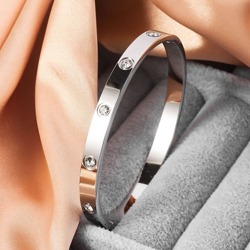 【 】 High-End Damen Roségold Titanstahl Handring Internet Promi Liicht Luxus Exquisite Ins Nische Net Verblaszt_voghion.com