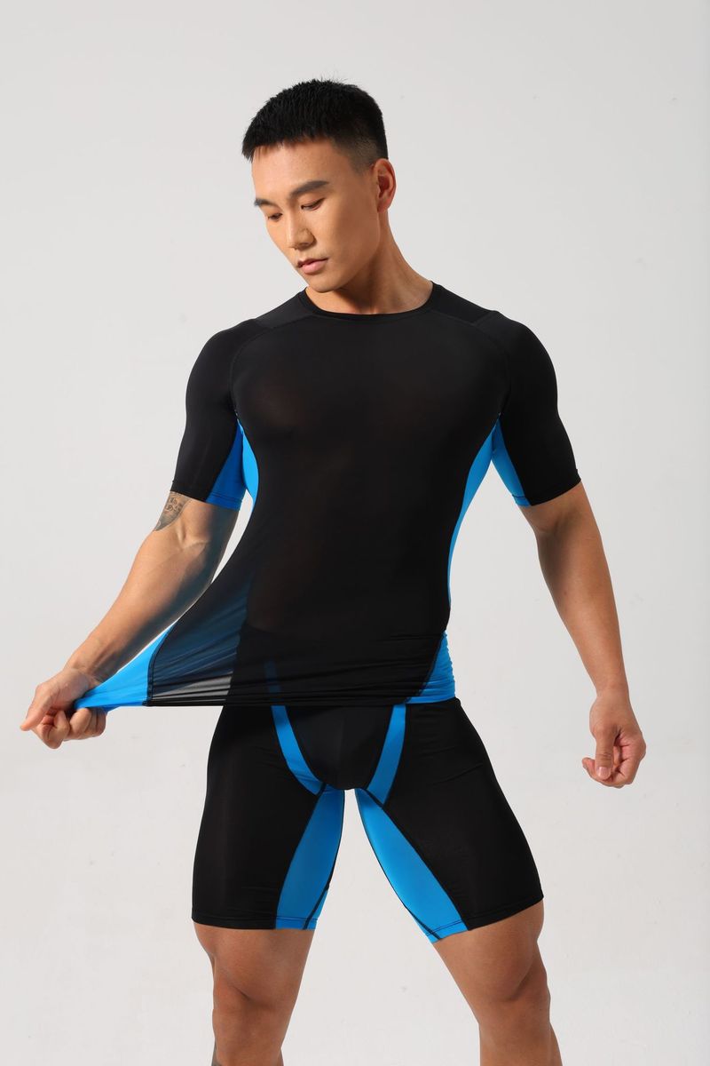 Abbigliamento da uomo, collant fitness color carne, comodi e super elasticizzati_voghion.com
