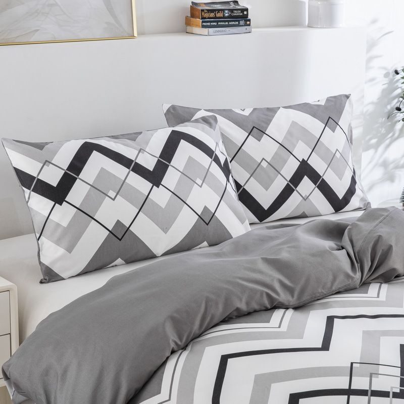 Wave Striped Quilt Cover Gray And White Classic Bedding Three Piece Set_voghion.com