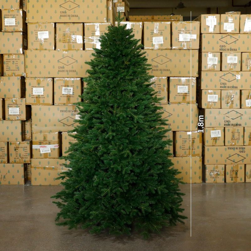 Premium PE Artificial Christmas Tree With Warm Yellow Tips - 5-Point Branch Design, 150/180/210/240cm Height Options_voghion.com