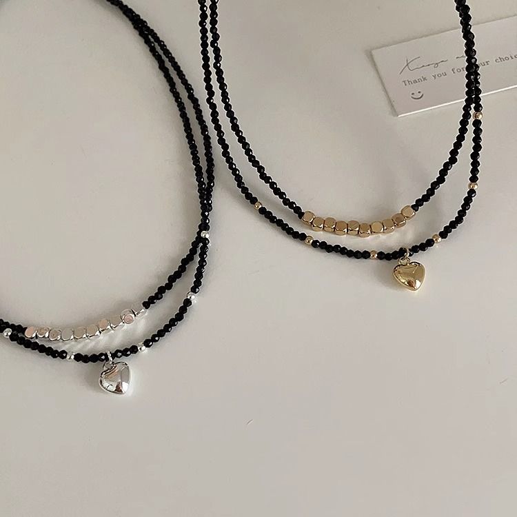 Collar de corazón de metal de cristal negro para mujer, diseño de nicho, personalidad retro, collar de temperamento simple y versátil, cadena de clavícula_voghion.com