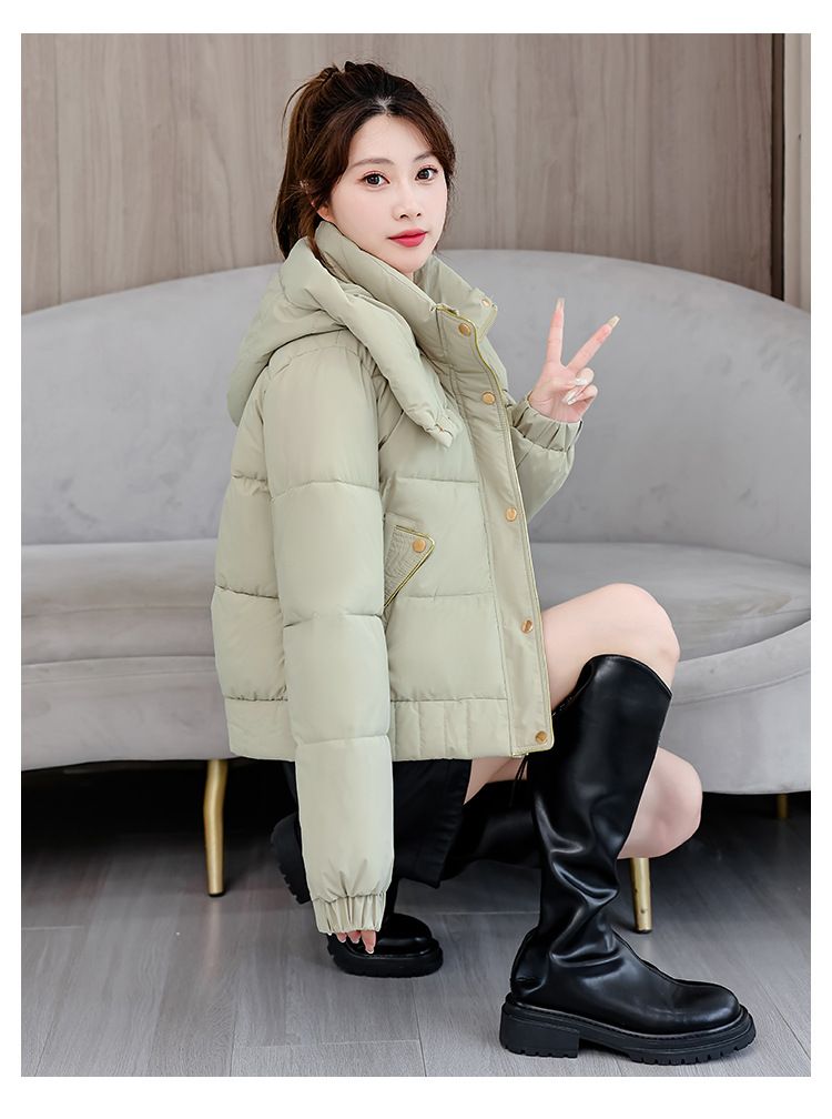 Kurze Pufferjacke für zierliche Figuren – voluminöse Steppjacke mit strukturiertem Reverskragen (5 urbane Neutraltöne, erweiterte Größenauswahl)_voghion.com