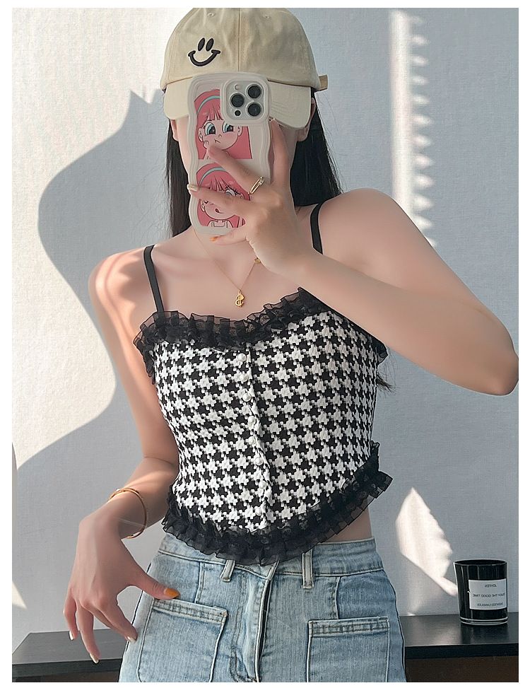 Lingerie femme intégrée à carreaux de couleur contrastée dans le dos et sans bretelles, se rassemblant comme une base pour éviter l'éblouissement,_voghion.com