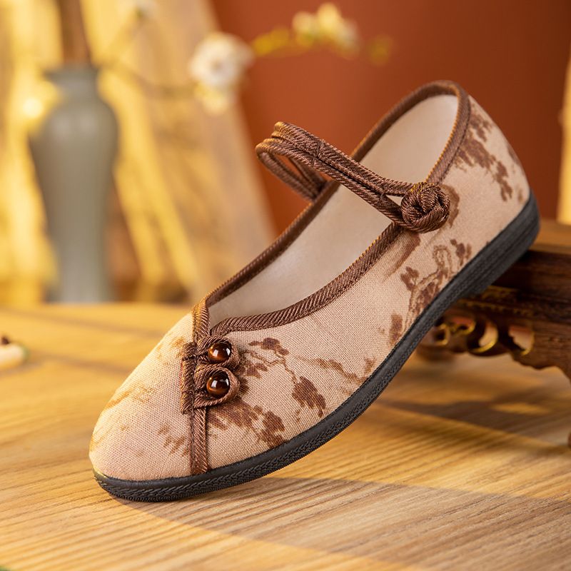 Damenschuhe Frühling Neuer Stil Alte Peking-Stoffschuhe Ethnische Mutter Mittleren Alters Und Älterer Weicher Boden Antiker Stil Bestickte Schuhe Damen_voghion.com