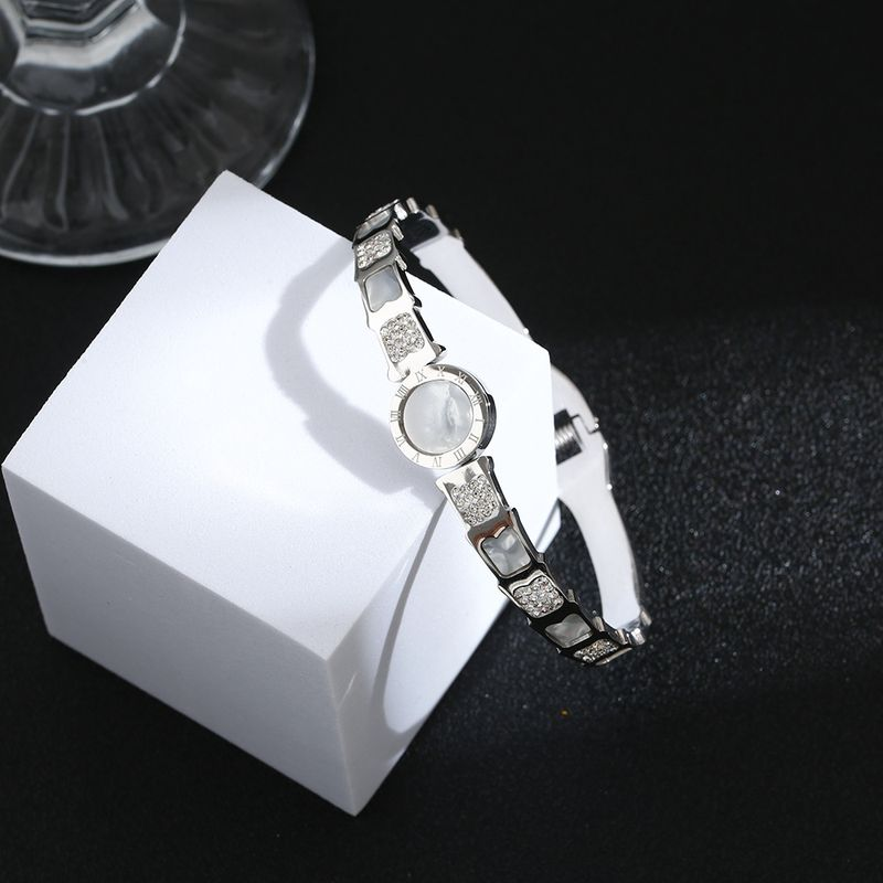 New White Shell Watch Roman Digital Dia Bracelet Net Red Classic Style Fashion Quality Best Friend_voghion.com