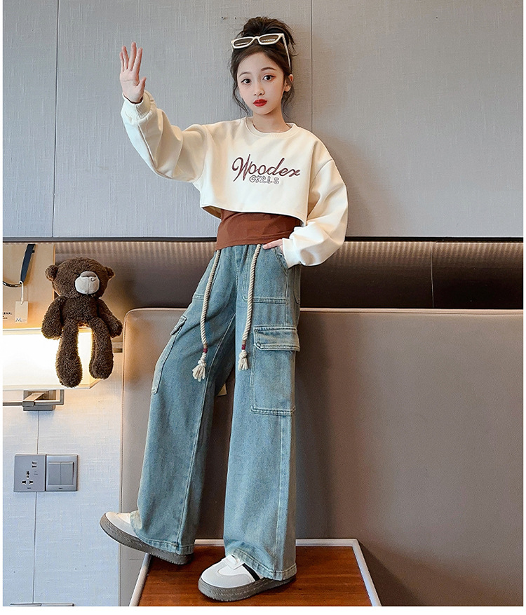 Set di jeans cargo con cappuccio alla moda da ragazza in tre pezzi autunnale da ragazza_voghion.com