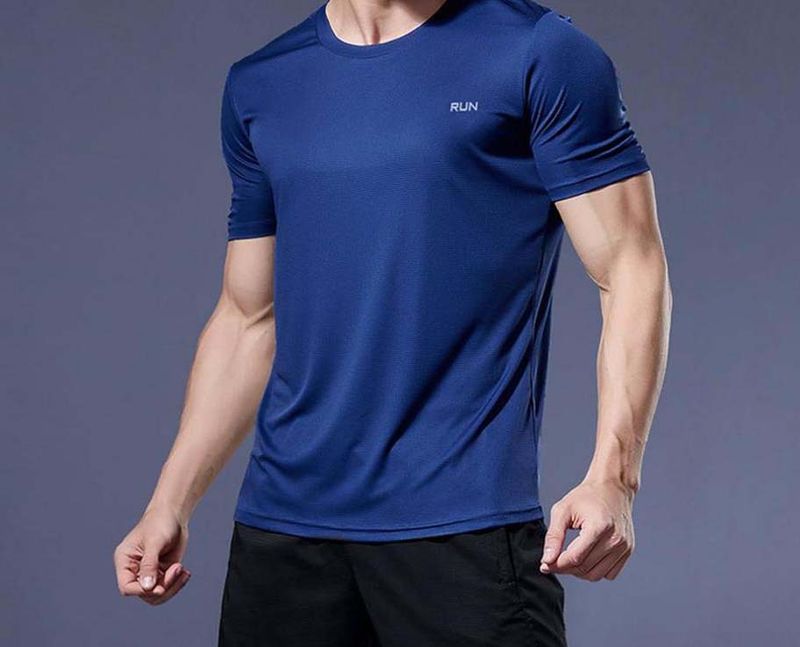 T-shirt à séchage rapide pour homme Marathon Ice Silk Running Respirant Ample Sports Manches Courtes Hauts Survêtements_voghion.com