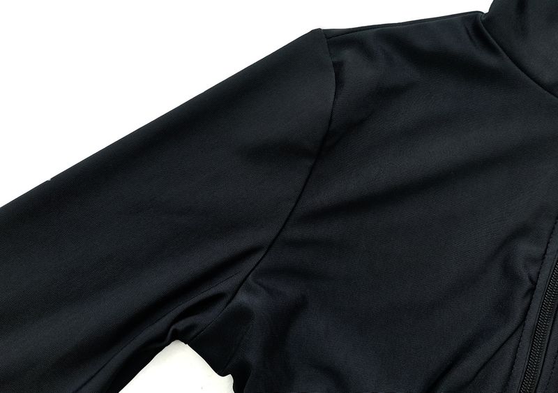 Abbigliamento da donna, nuovi costumi da bagno estivi, costume intero da spiaggia, da surf e da sole, coordinato ai colori_voghion.com