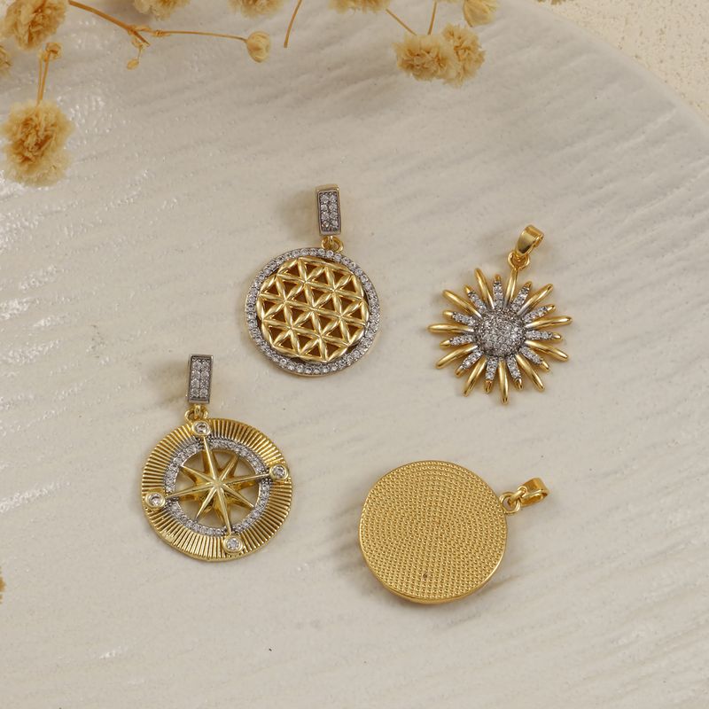 Aurora Atelier 1-teiliger Messinganhänger, 18 Karat vergoldet, Sonnenblumenstern-Motiv, Mikropavé-Fassung mit klaren Zirkonia, ideal für die Schmuckherstellung (DIY-Halsketten)._voghion.com