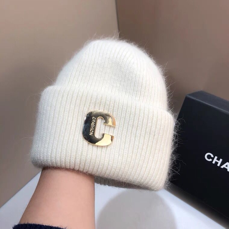 Capelli di coniglio invernale lavorato a maglia semplice piccola lettera profumata cappello pullover di marca di moda orecchio caldo ispessito_voghion.com