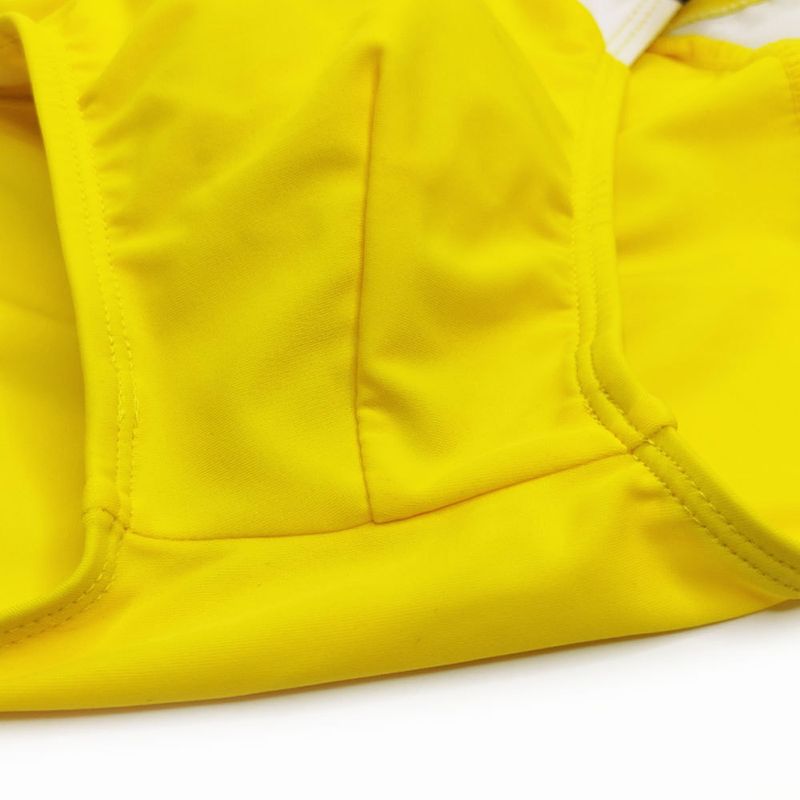 UXH Herren-Badehose im schlichten Farbblock-Stil, modisch, sexy, zum Schwimmen, Bräunen, körperformend, dreieckiger Slip für Männer_voghion.com