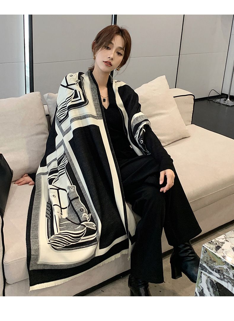 New fashionable shawl with horse head print cashmere for women, summer air conditioning shawl, autumn and_voghion.com