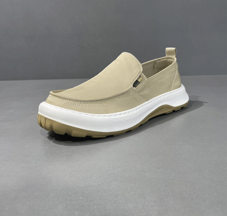2024 Summer New Breathable Ice Silk Quick Drying Casual Soft Sole Lightweight and Versatile Lazy Shoes for Men's_voghion.com