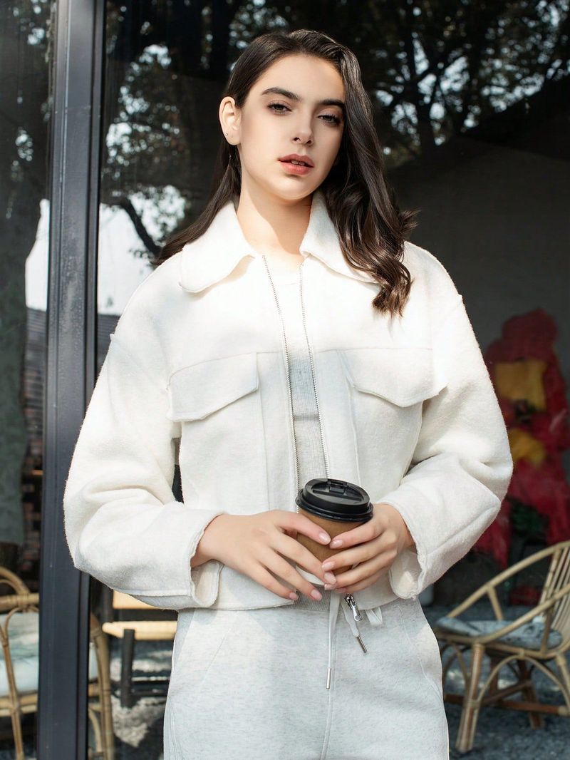 Women’s Cropped Faux Suede Jacket – Oversized Streetwear Coat With Stand Collar, Slim-Fit Stretch Polyester For Casual Layering_voghion.com