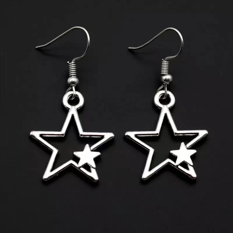 Five pointed shaped jewelry, personalized and fashionable alloy star pendant, black rope necklace_voghion.com
