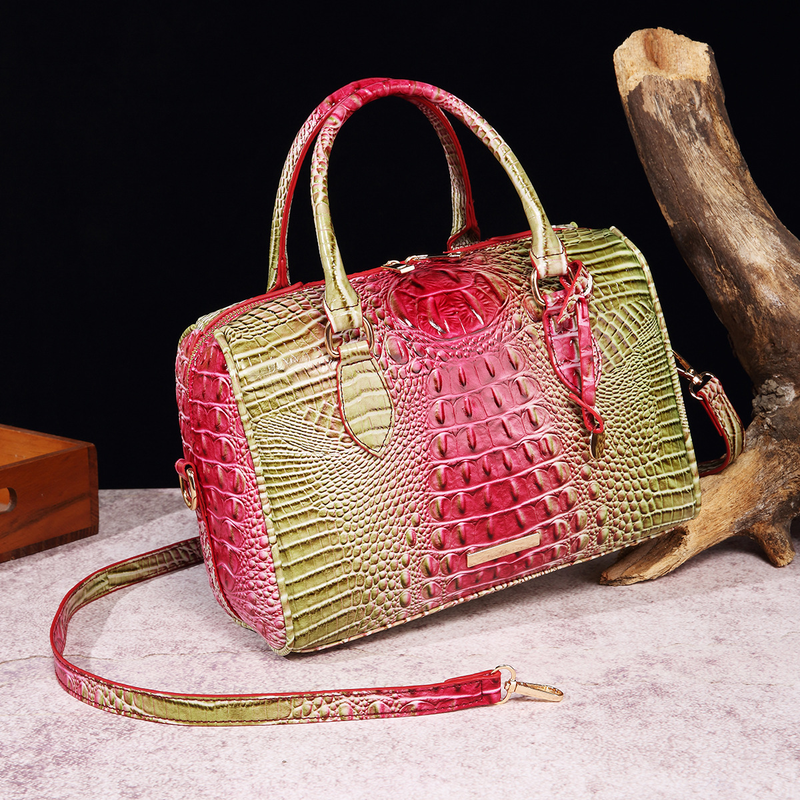 New Handheld Underarm Crossbody Travel Bag For Women With Brahmin Crocodile Pattern_voghion.com