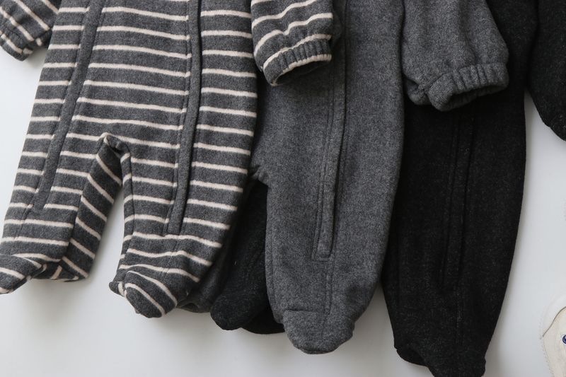 Mono para bebé Mother & Kids Premium con forro polar y capucha - Pelele para recién nacido de invierno y otoño (rayas/gris/negro) para niños de 0 a 12 meses_voghion.com