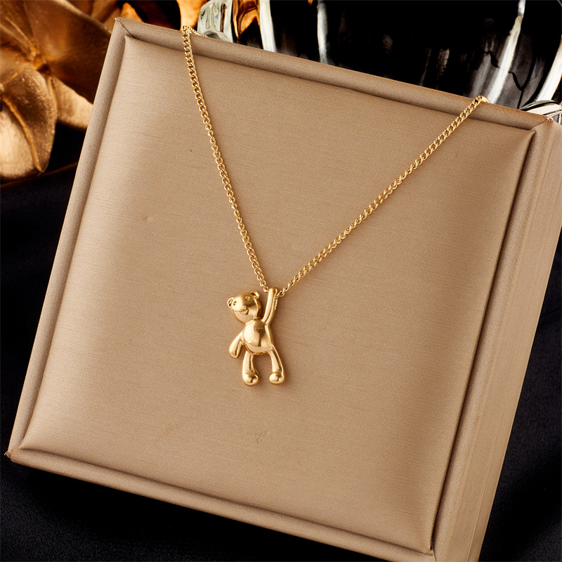 Collana versatile con catena in metallo con ciondolo orso lucido tridimensionale giapponese e coreano, semplice e simpatico cartone animato, gioielli in acciaio al titanio_voghion.com