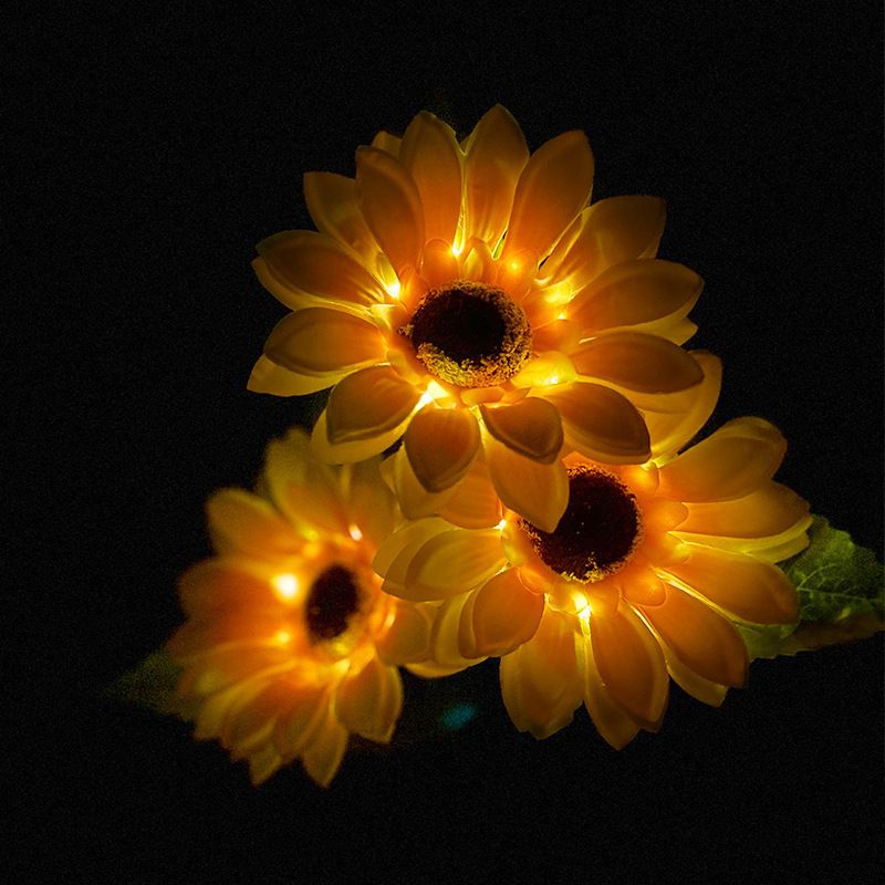 Cordão de Luzes LED Solar Firefly - IP66 à prova d'água para decoração de jardim externo com 8 modos de iluminação, autonomia de 12 horas, LED de 0,06 W, certificação CE_voghion.com