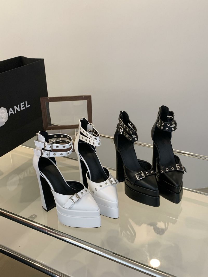 Wide Buckle Chunky Heel Pointed Toe Openwork Shoes Waterproof Chunky Heel 2025 New Women's Styles_voghion.com