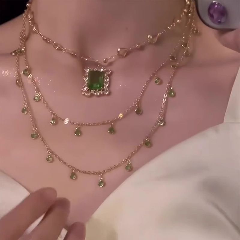 High-Value Versatile French Layered Necklace Forest Tyle Light Luxury Weet Cool High-End Niche Choker Jewelry_voghion.com
