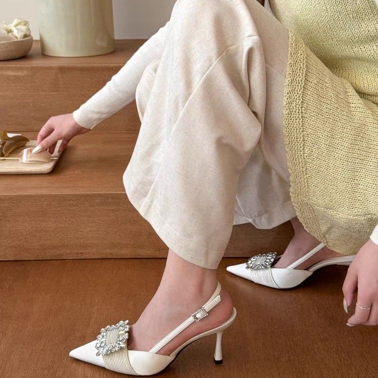 Morning Steps, Elegancia, Tacones altos con hebilla cuadrada y punta en amarillo crema claro con diamantes de imitación, Aire de primavera y verano para mujer_voghion.com