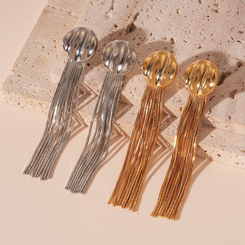 Metallic geometric fringed silver needle earrings elegant niche temperament premium earrings_voghion.com