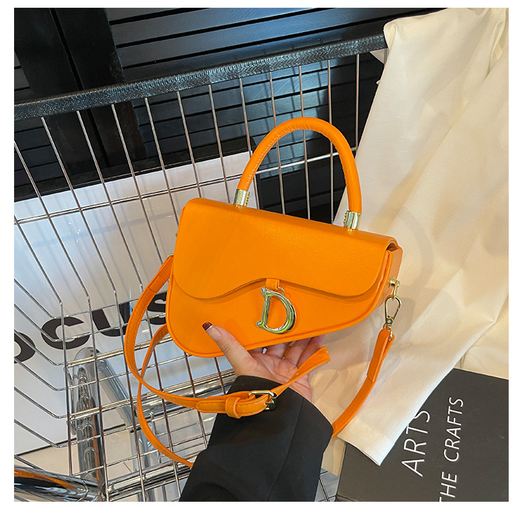 Bags2023 new solid color box bag hard handle handbag personality design versatile shoulder bag fashion Messenger bag_voghion.com
