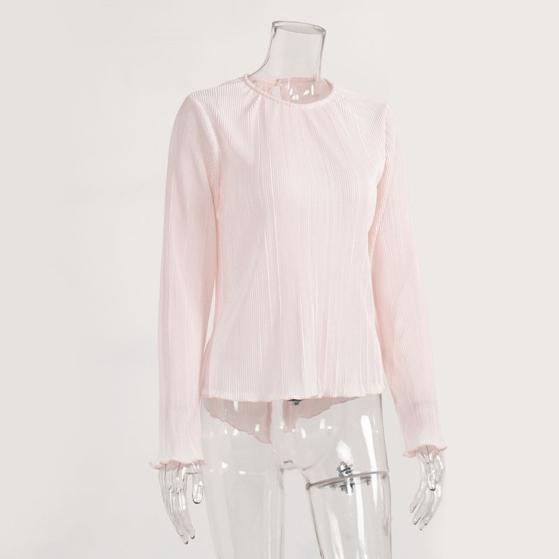 Chemisier plissé pour femme, élégant, coupe slim, manches cloche, cravate au dos, été 2025. Synonymes : tenue_voghion.com