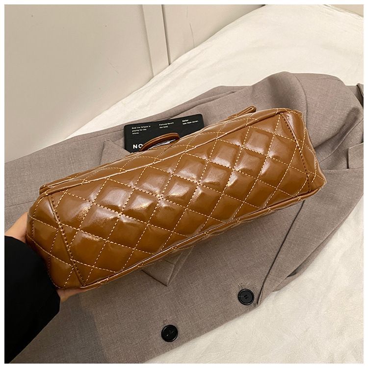 Borsa a tracolla trapuntata con catena lucida da aeroporto, grande capacità, da donna, per pendolari_voghion.com