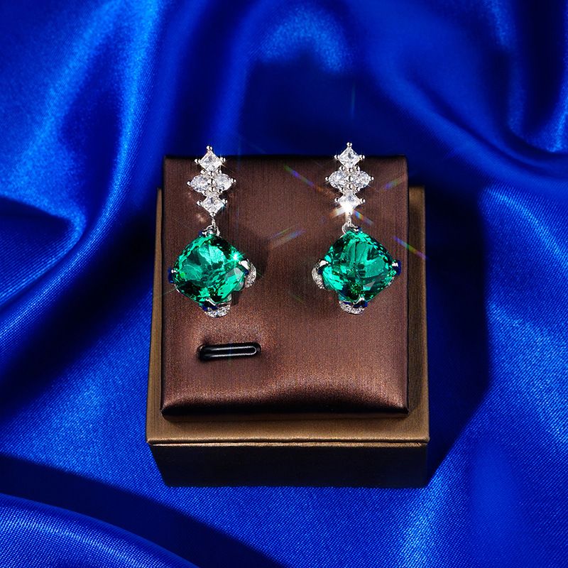 Empfohlen Modetrends Natürliche Grün Blau Topas Anhänger 15 Karat Simulierte Smaragd Fett Platz Bunte Edelstein_voghion.com