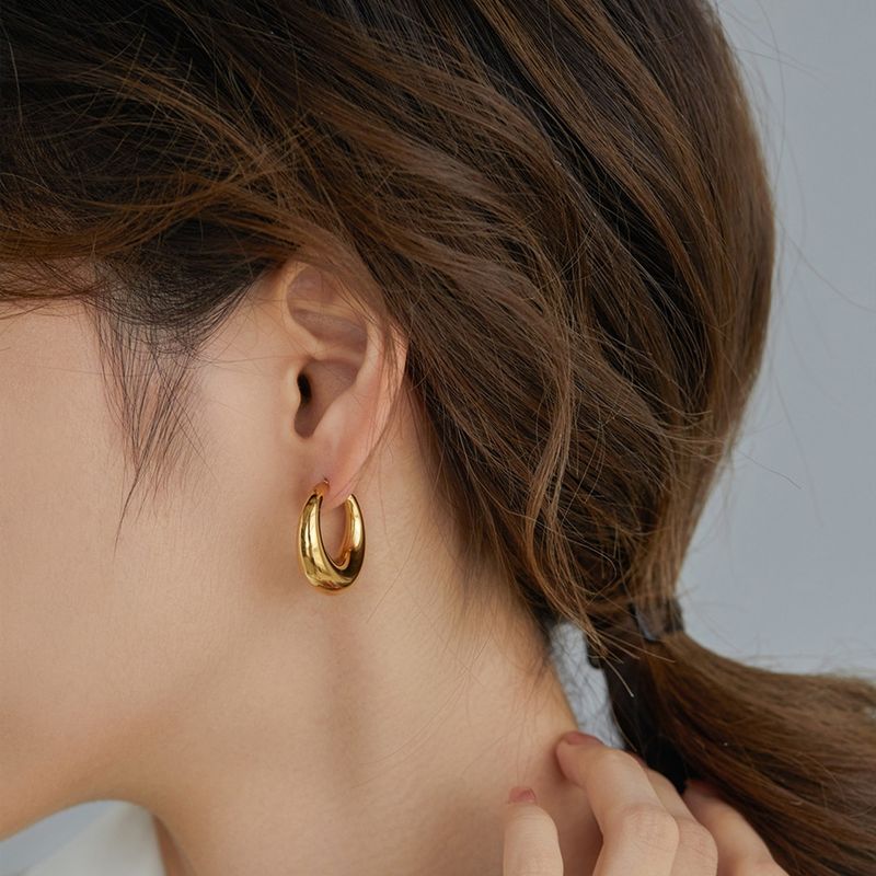 Women's Jewelry Minimalist Chunky Hoop Earrings Set - Large & Small Gold And Silver Hoops For Everyday Wear, Geometric Design, 925 Silver Post_voghion.com