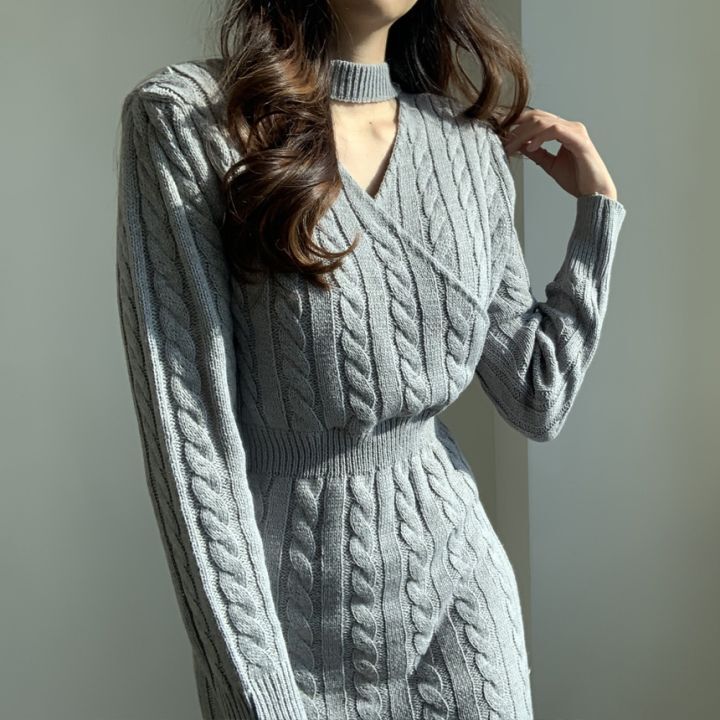 Schickes, vielseitiges Pulloverkleid mit Rundhalsausschnitt und Twist-Strick, V-Ausschnitt, wendbar, geteilter Saum, Grau, Schwarz (Einheitsgröße für 40–59 kg)_voghion.com